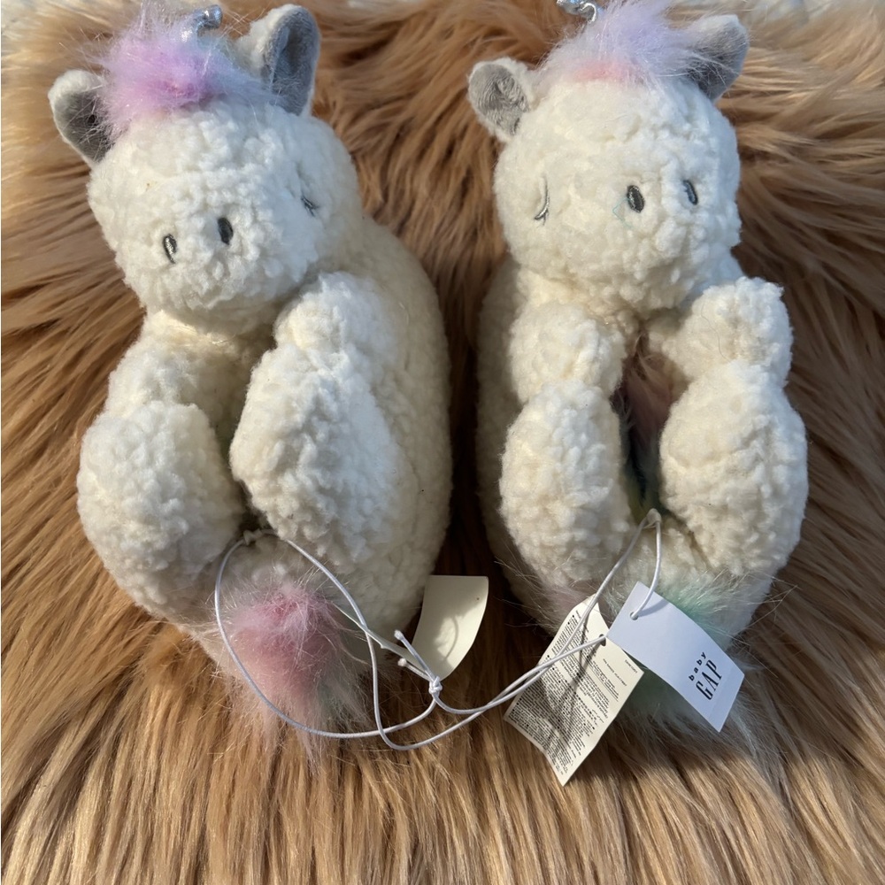GAP Fluffy Unicorn Plush - Cream and Gray